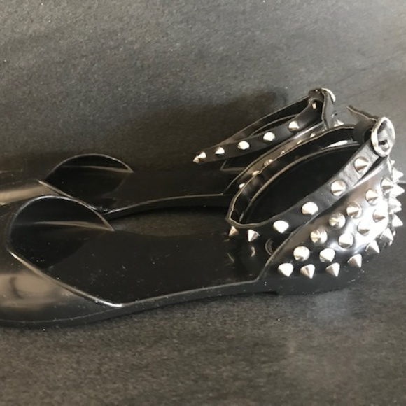 BCBGeneration Black Studded Jelly Sandal Size 7 - Picture 1 of 7